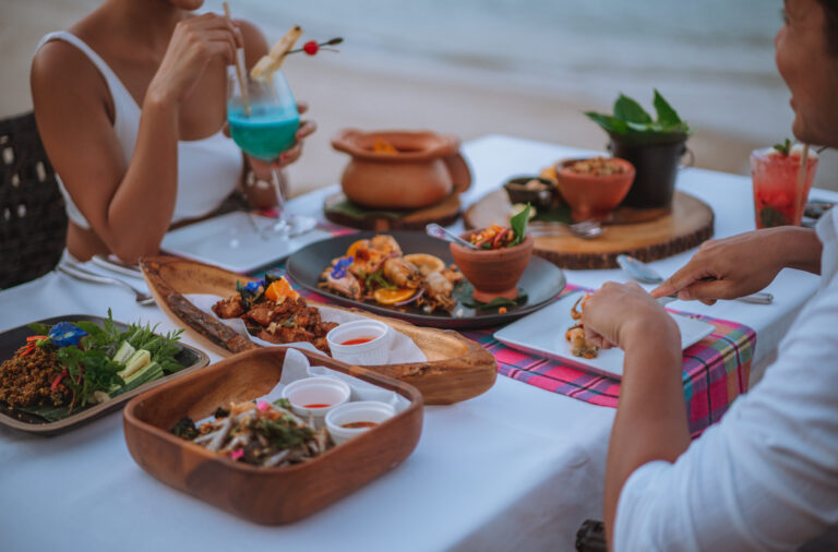 Beachfront Dining Koh Phangan; Romantic Dinner on the Beach